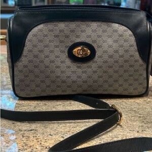 Gucci Vintage crossbody